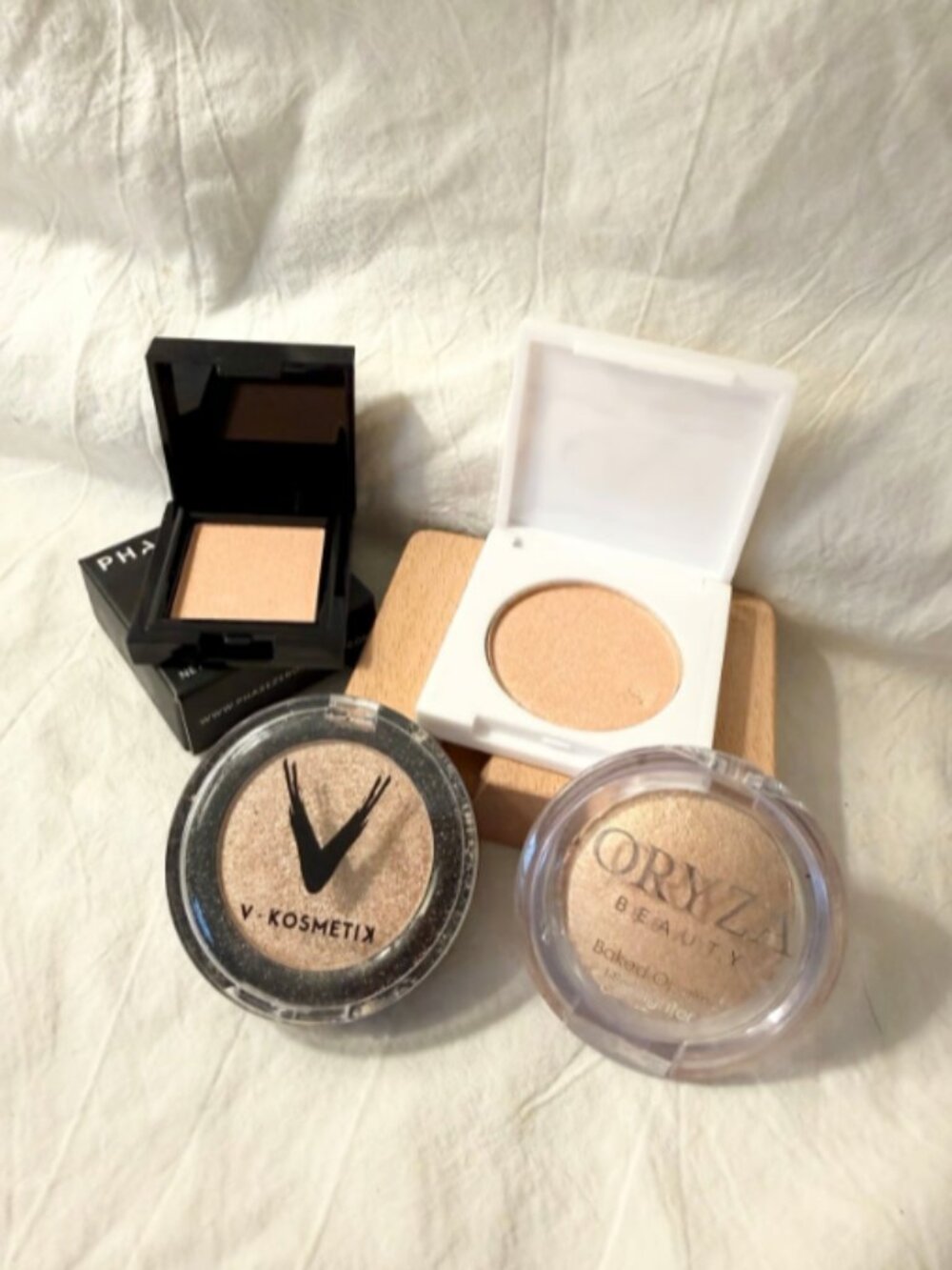 New Highlighter Bundle - Picture 2 of 6